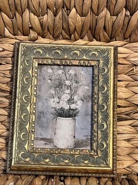 Gold Ornate Floral Picture Frame Wall Art